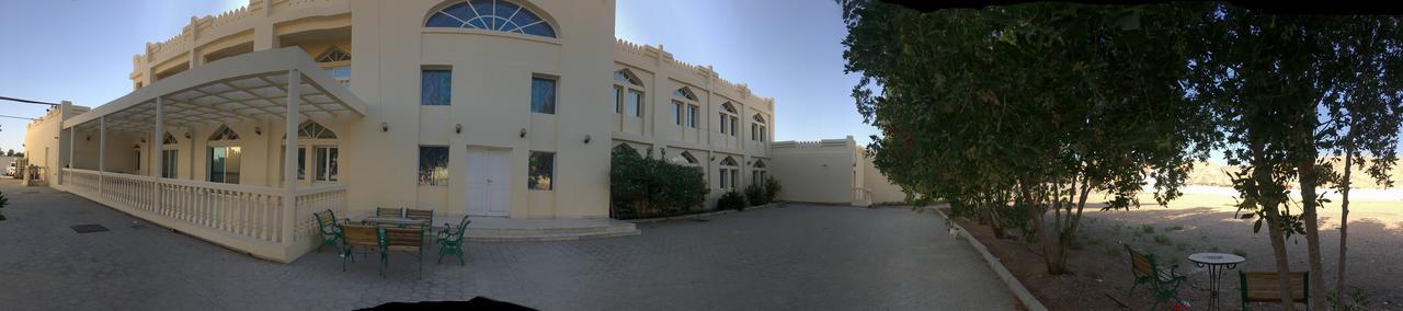Ibri Oasis Hotel Ibra Exterior photo